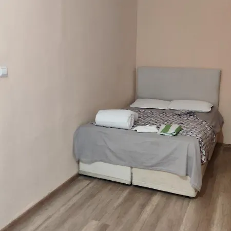 Apartament иричек 1 *